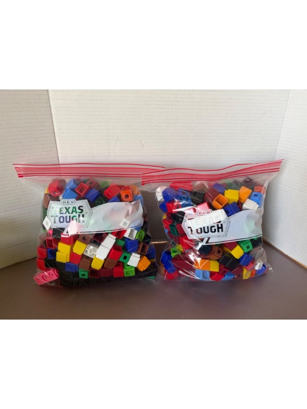 Bag Of Interlocking Snap Cubes For Counting Math STEM And Building Activities - Picture 5 of 5